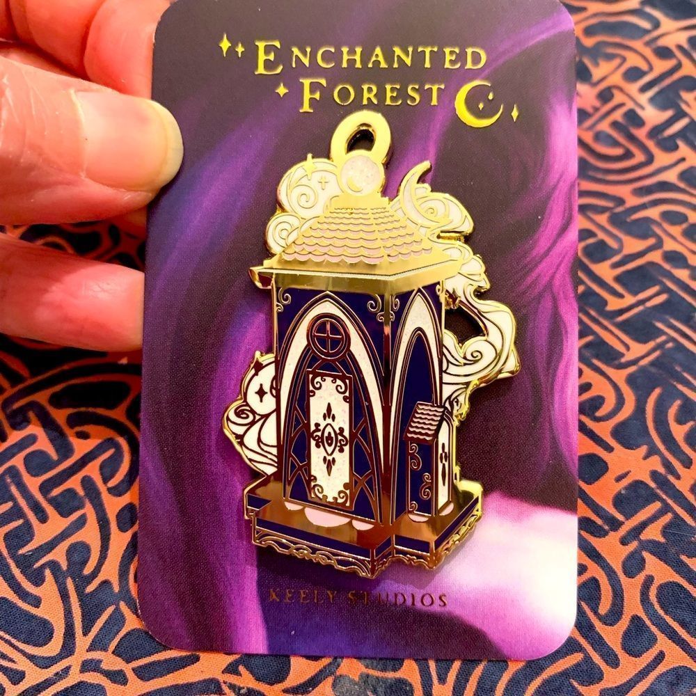 Enchanted Forest ✨Magical Lantern ✨ Enamel Pin NWT.